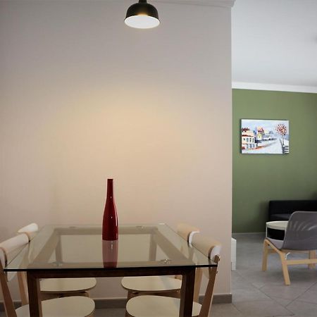 Lovely Apartment In Carvoeiro By The Beach Eksteriør bilde