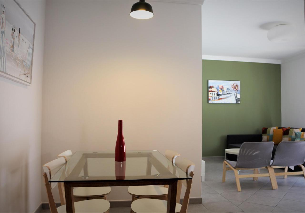 Lovely Apartment In Carvoeiro By The Beach Eksteriør bilde