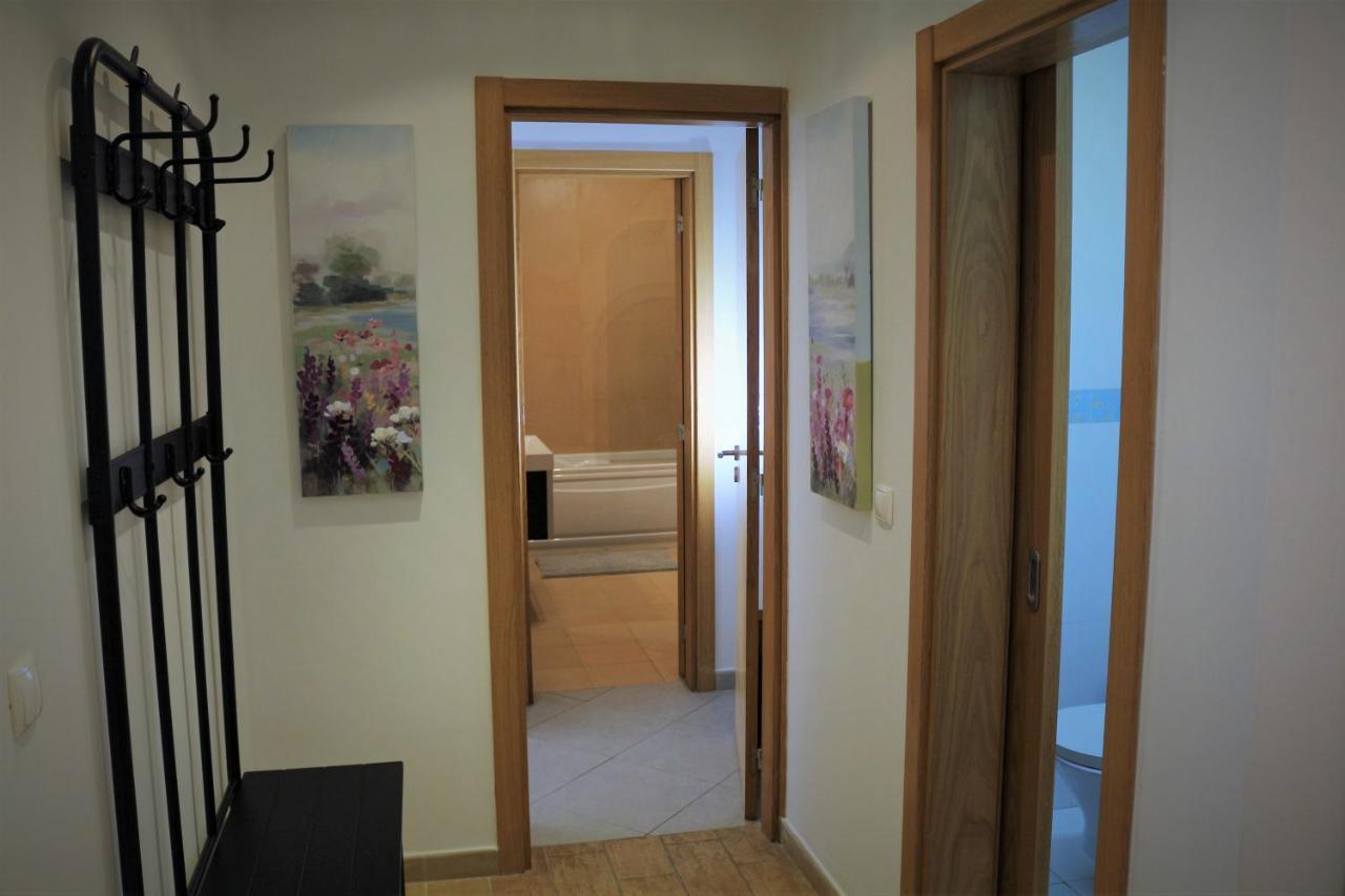Lovely Apartment In Carvoeiro By The Beach Eksteriør bilde