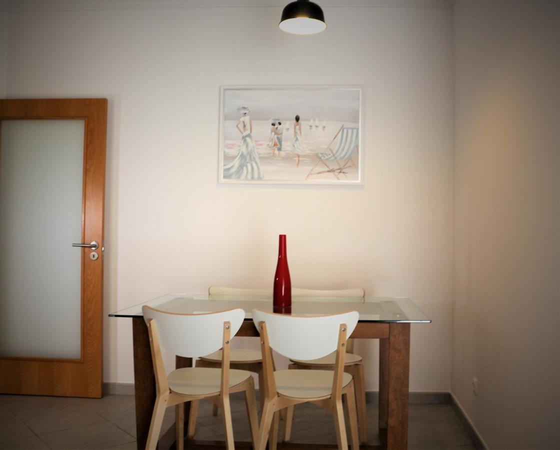 Lovely Apartment In Carvoeiro By The Beach Eksteriør bilde